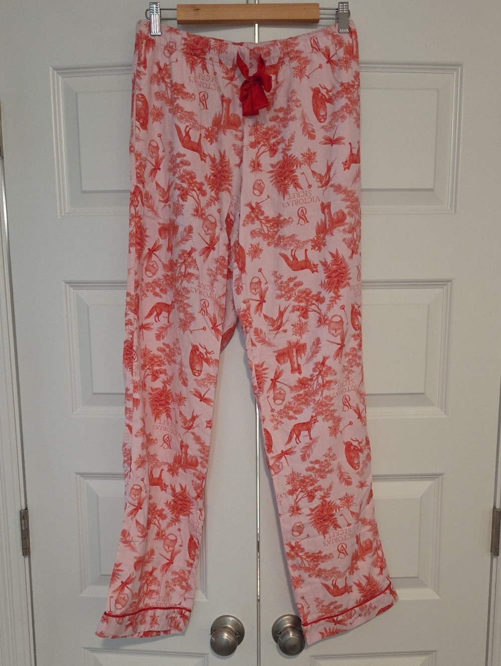 Victoria's Secret Pink Red Toile Flannel Pajama Pants